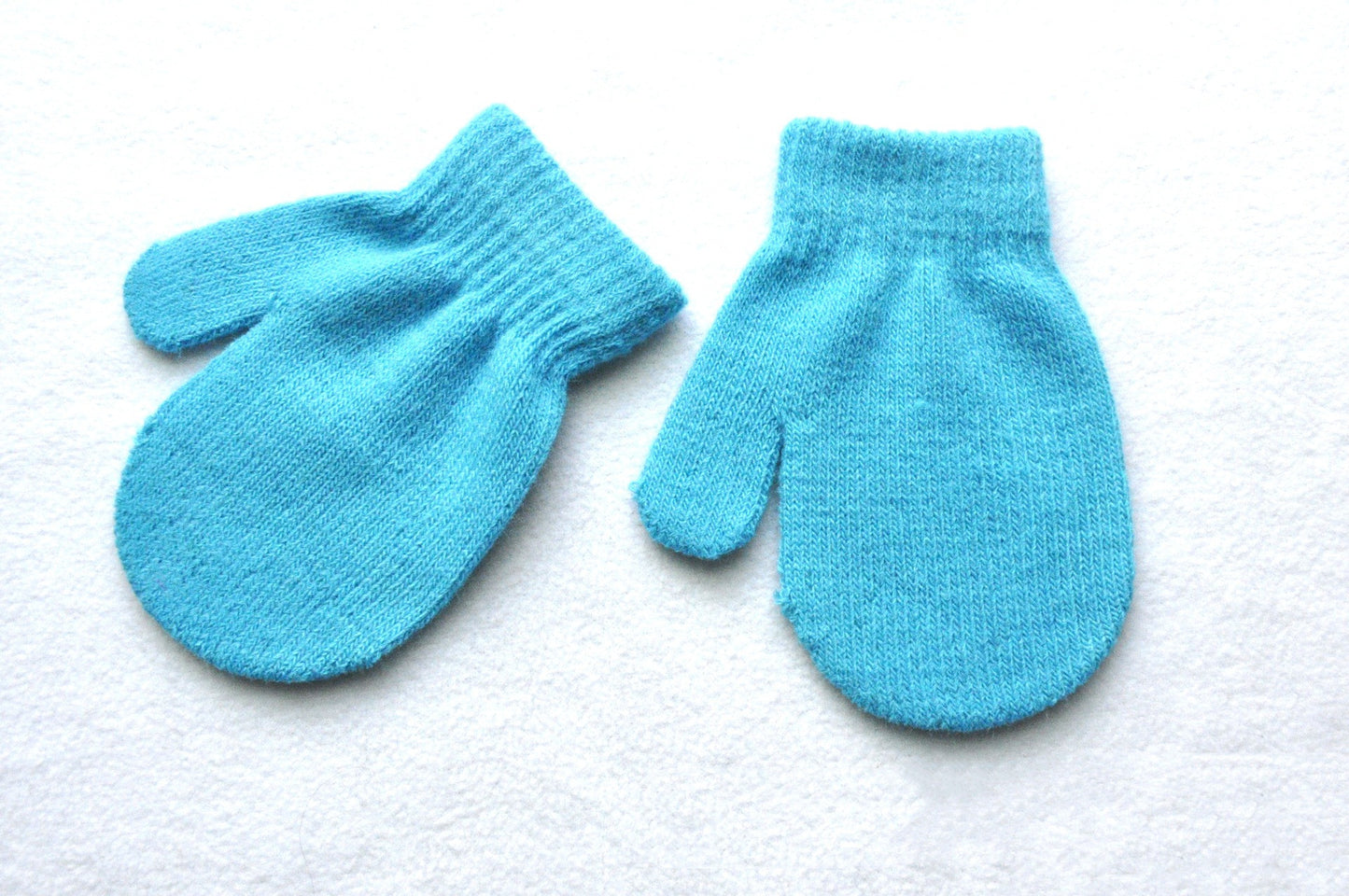 Nate Baby Knitted Gloves