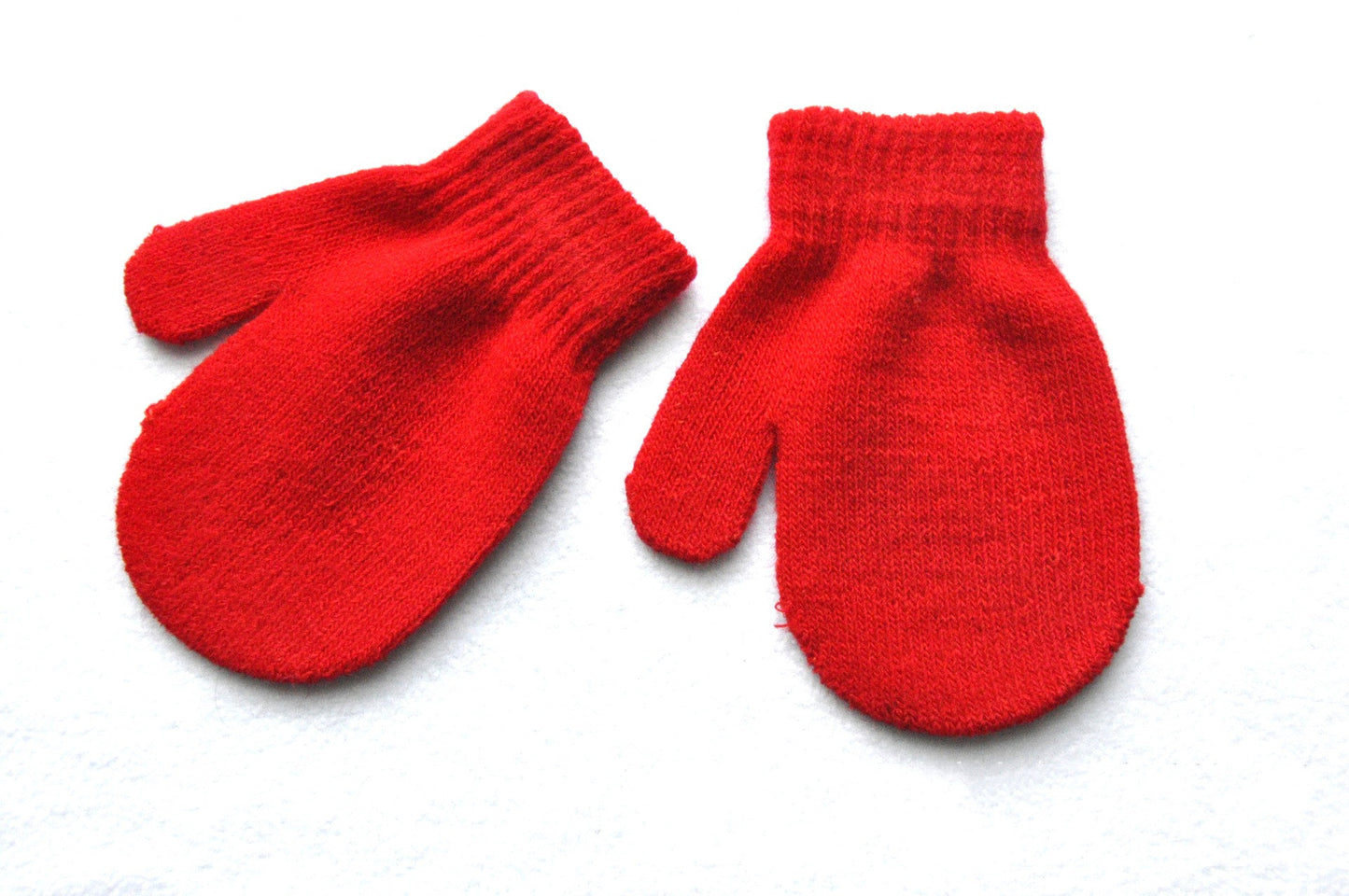 Nate Baby Knitted Gloves